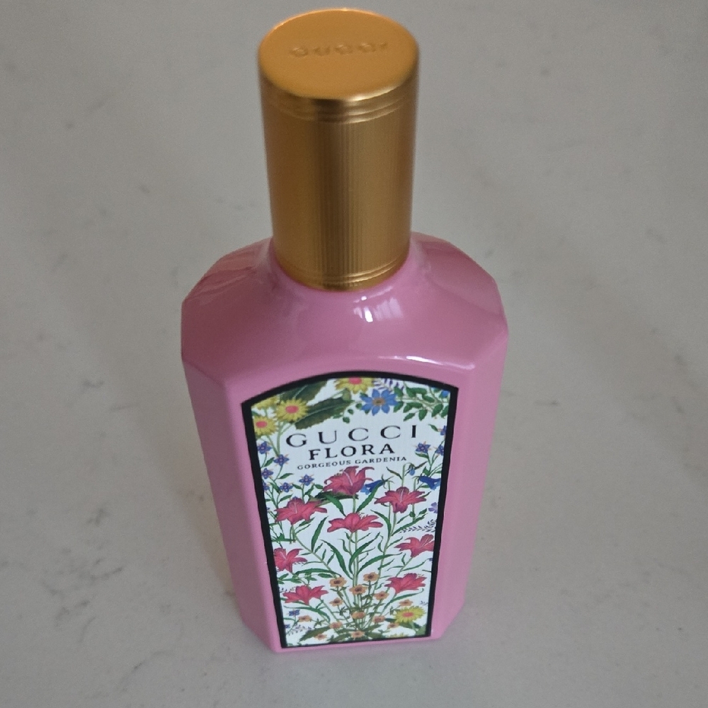 Brand New Never Used Gucci Flora Gorgeous Gardenia Bottle